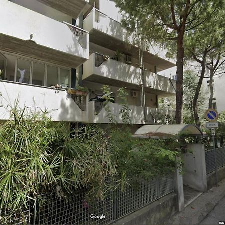 5 Viale Fano Apartment Rimini Exterior photo